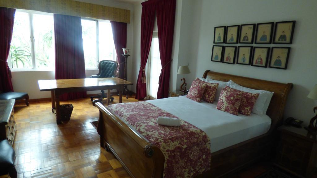 Capital House Boutique Hotel Претория Екстериор снимка