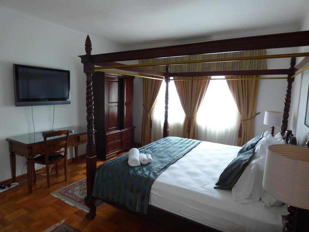 Capital House Boutique Hotel Претория Екстериор снимка