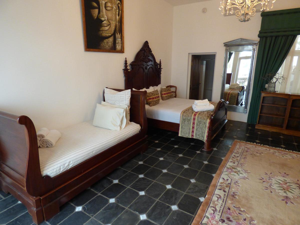 Capital House Boutique Hotel Претория Екстериор снимка