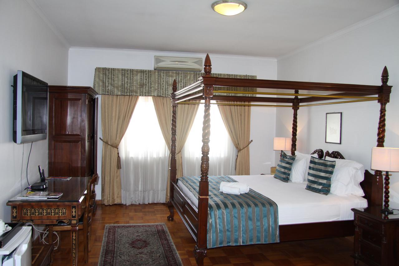 Capital House Boutique Hotel Претория Екстериор снимка
