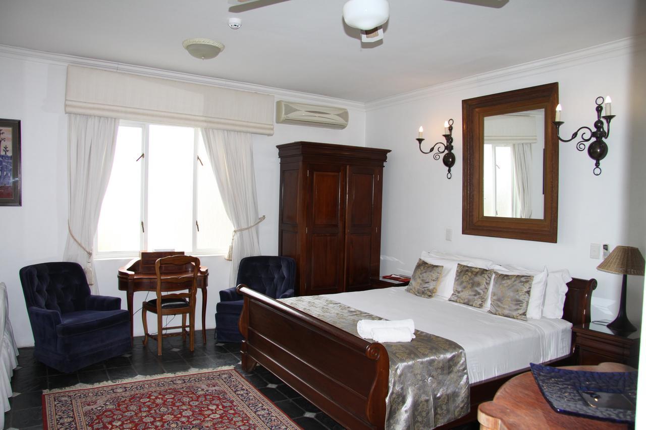 Capital House Boutique Hotel Претория Екстериор снимка