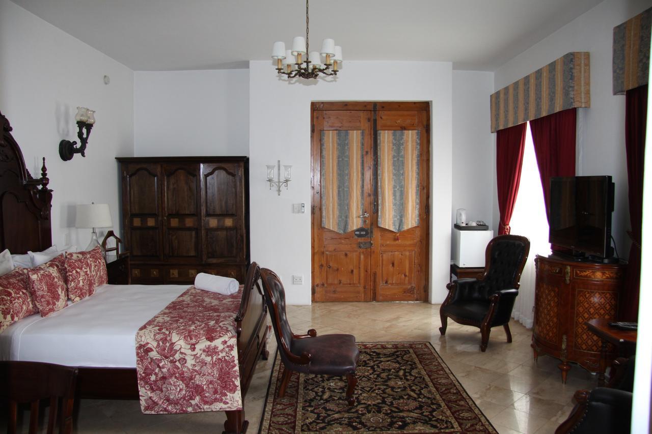 Capital House Boutique Hotel Претория Екстериор снимка